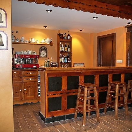 Hotel Vina Olivan Sarvisé エクステリア 写真