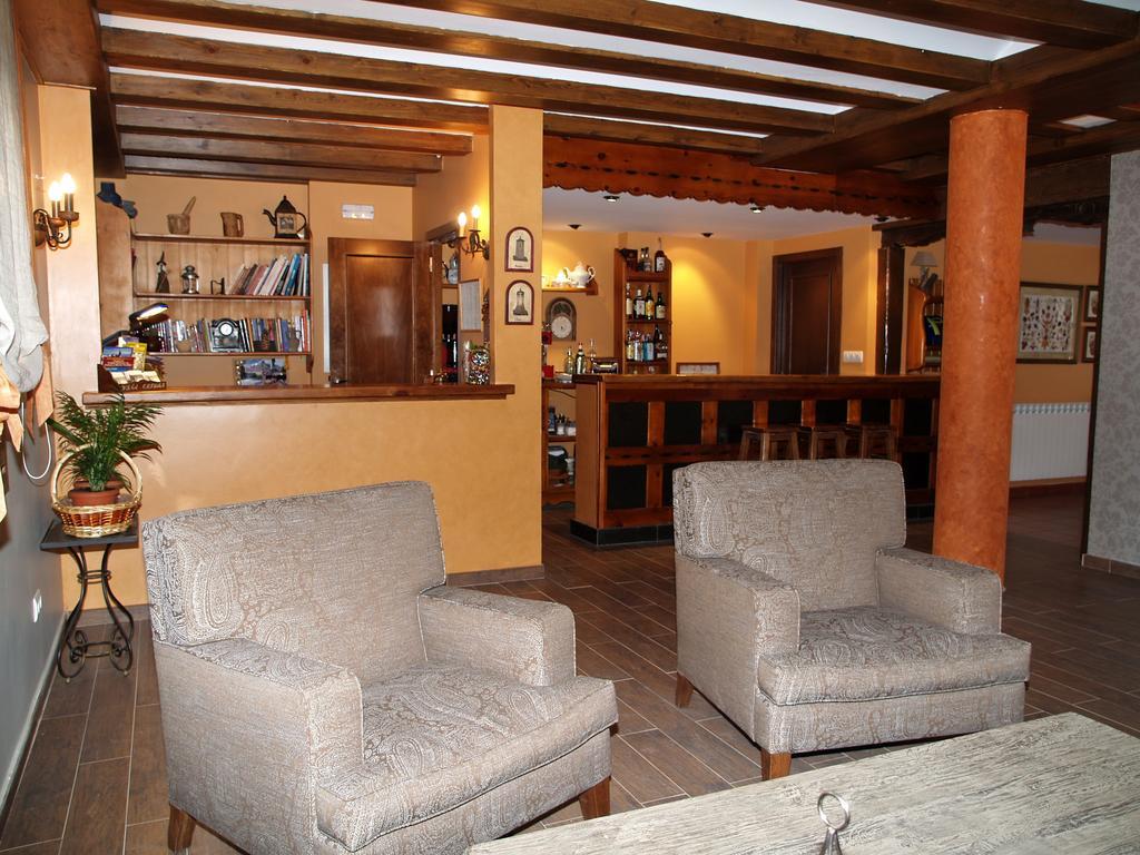 Hotel Vina Olivan Sarvisé エクステリア 写真