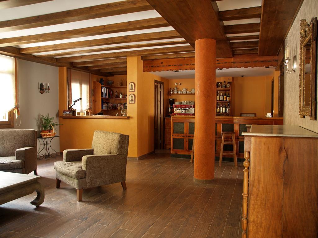 Hotel Vina Olivan Sarvisé エクステリア 写真